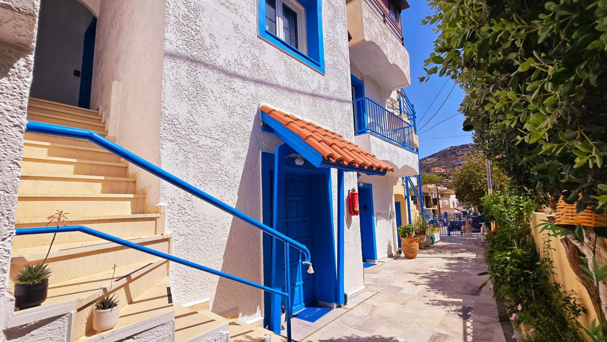 Michele Marie Apts Agia Pelagia  Exterior photo