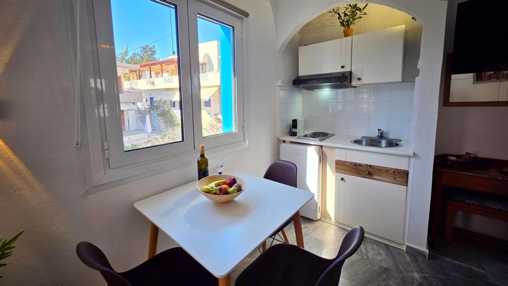 Michele Marie Apts Agia Pelagia  Exterior photo