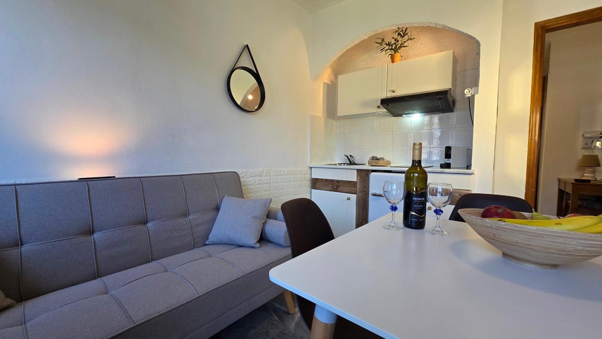 Michele Marie Apts Agia Pelagia  Exterior photo
